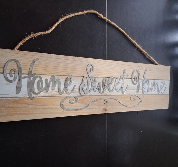 NWOT Bundle Of 2 Hanging Plaques     Size 25"×6.75" - Picture 2 of 3